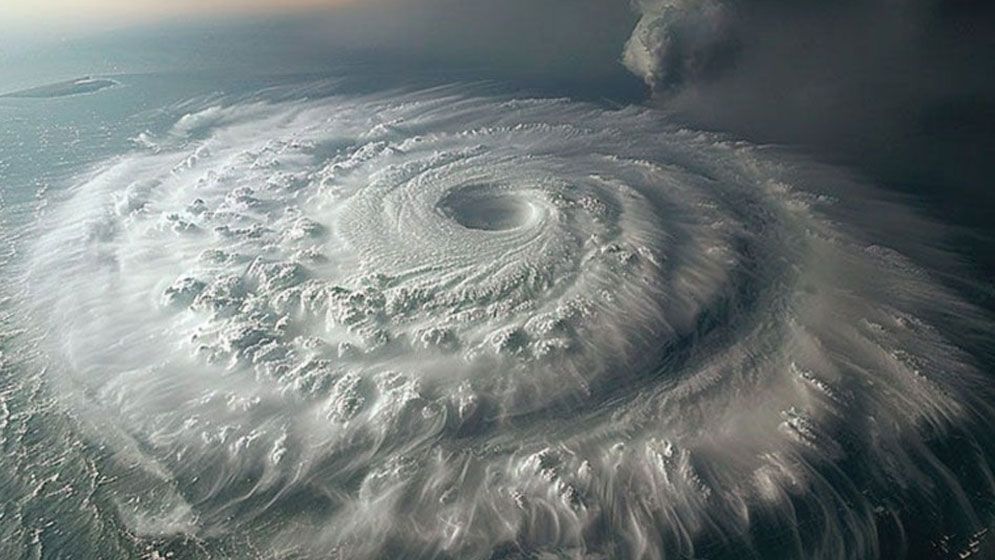 ঘূর্ণিঝড় নিয়ে নতুন বার্তা